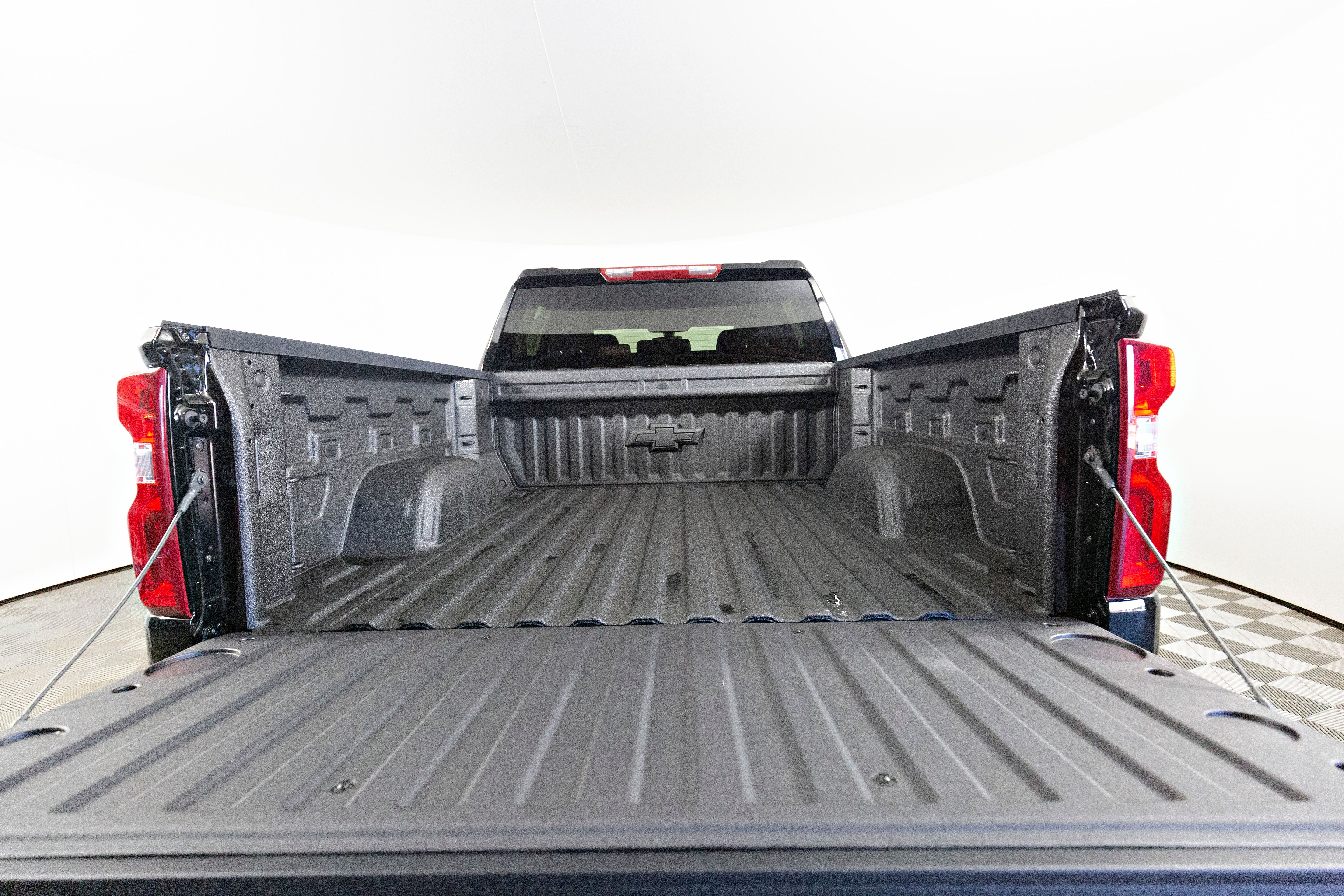 New 2021 CHEVROLET Silverado 1500 RST Short Bed in Summerside #42304