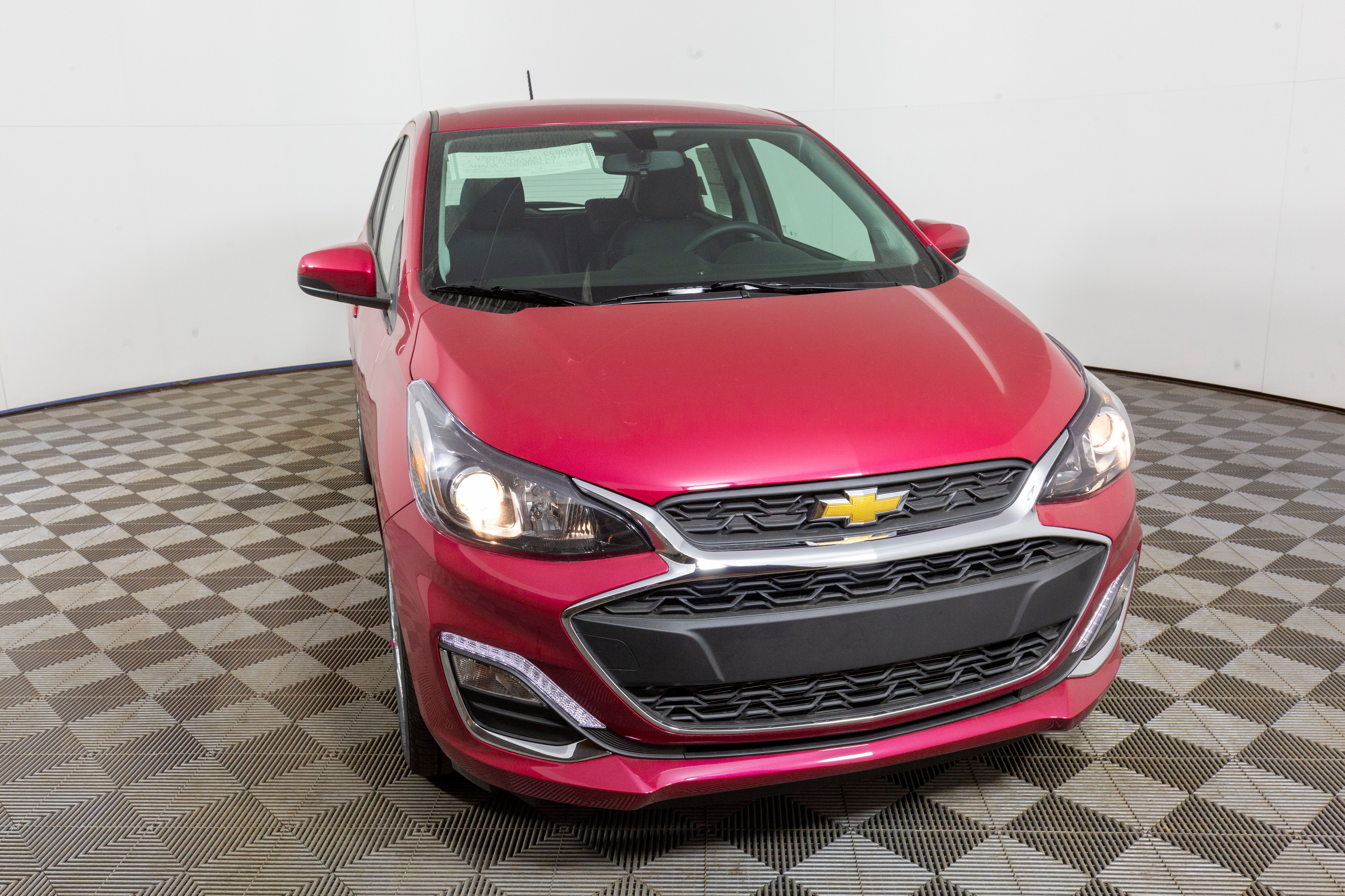 New 2020 CHEVROLET Spark LT Front Wheel Drive Hatchback